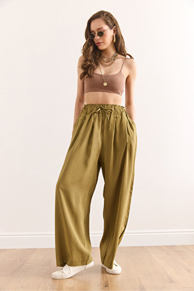 Olalook Kadın Yağ Yeşili Bağcıklı Bel Detaylı Cepli Modal Dökümlü Pantolon PNT-19000331