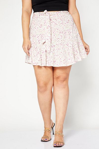 En Creme Women Plus Size Floral Print Belted Mini Skirt, Off White