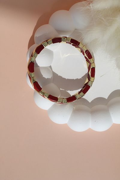 Luvix Design Zigzag Patterned Red Ceramic Coated Rubber Bracelet