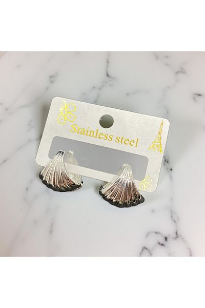 FM Seashell Design 316L Modern Silver Color Shiny Detailed Steel Earrings Sea Inspired Elegance