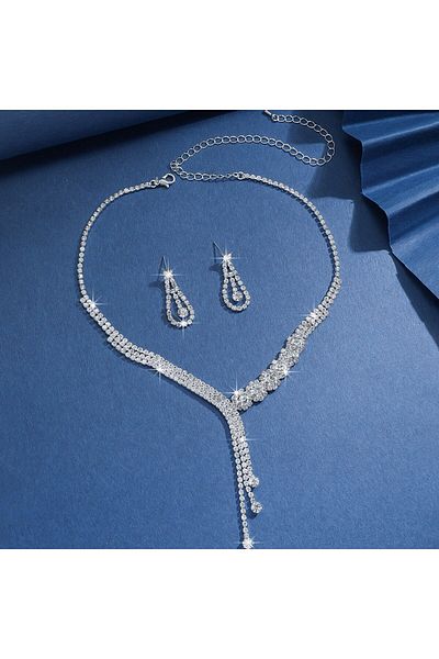 Flaner Paris Accessorize مجموعة مجوهرات فاخرة من الكريستال الشلال للنساء وقلادة وأقراط