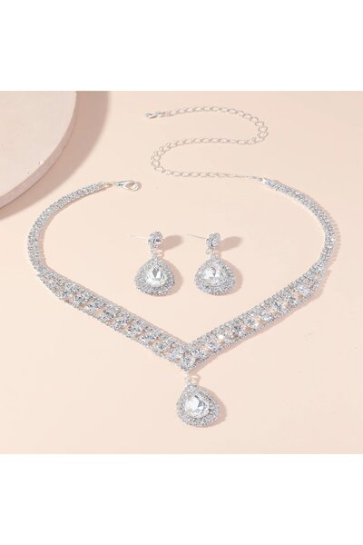 Flaner Paris Accessorize Magnificent Heritage Stone Necklace and Earrings Set