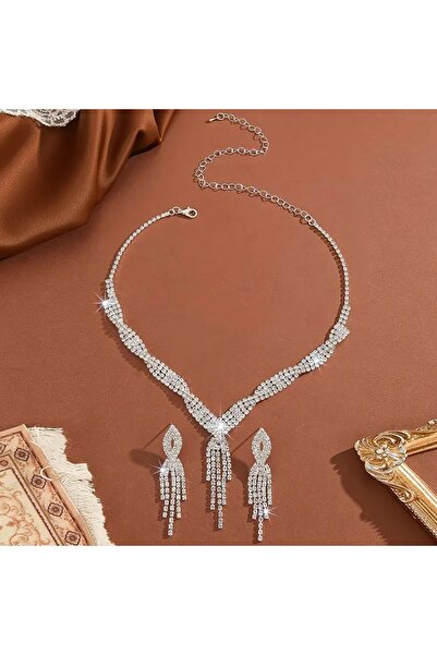 Flaner Paris Accessorize Crystal Shine Necklace Women's Necklace Set