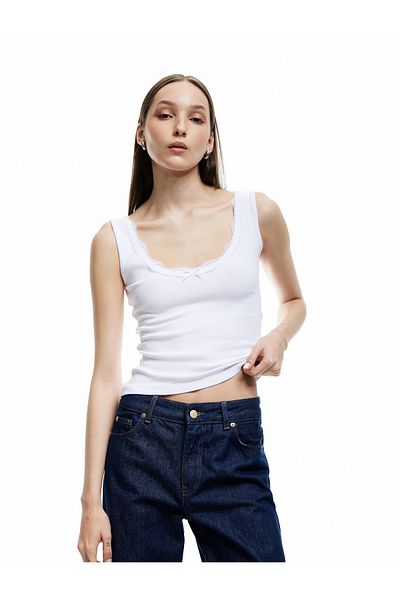 Koton Lace Detailed Bow U-Neck Sleeveless Slim Fit Blouse
