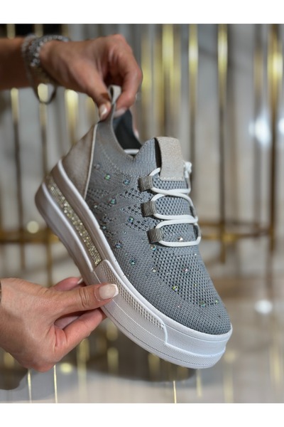 Giydim Gidiyor Napol Kristal Taşlı Gizli Topuk Triko Spor Ayakkabı Gri