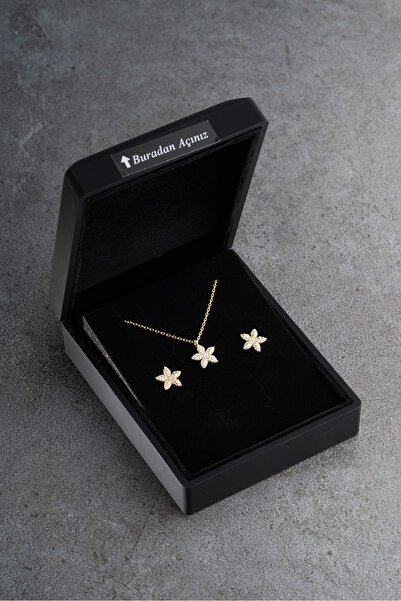 Silvano Jewelry 925 Ayar Gümüş Işıklı Kutuda Çiçek Model Takı Seti