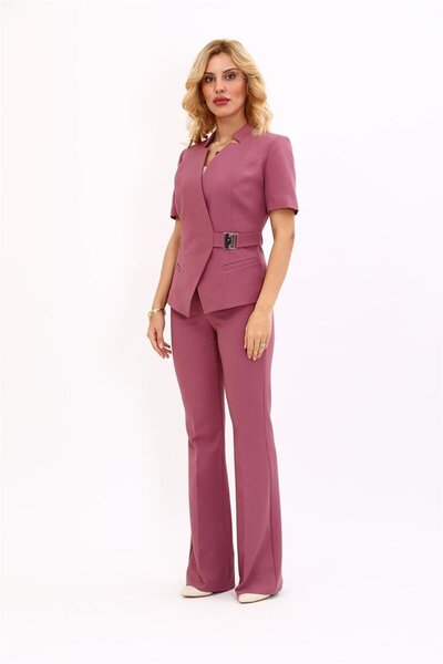 ÖNDER ÖZSOY Hakim Yaka Yandan Tokalı Çapraz Ceket & İspanyol Paça Pantolon-Rose