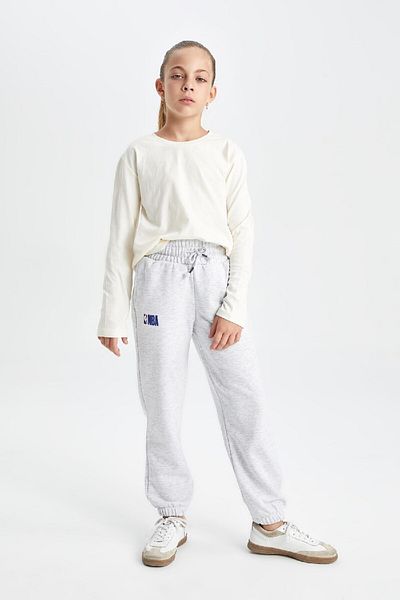 DeFacto Nba Wordmark Girl's Jogger Sweatpants - Elastic Waist and Pocket C9512A824Au