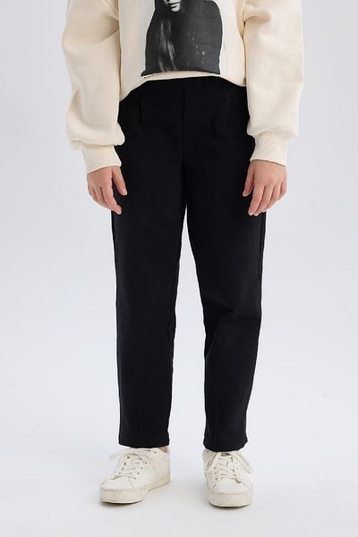 DeFacto Černé kalhoty Straight Fit s elastickým pasem pro dívky D5984A824Wn