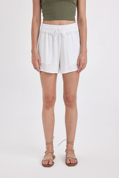 DeFacto Viskose-Crinkle-Shorts – Regular Fit, gerades Bein A3532AX24HS