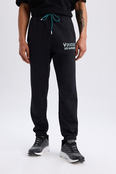 DeFacto Μοτίβο Nba Milwaukee Bucks - Χοντρό παντελόνι Jogger με τσέπες και κορδόνια στη μέση