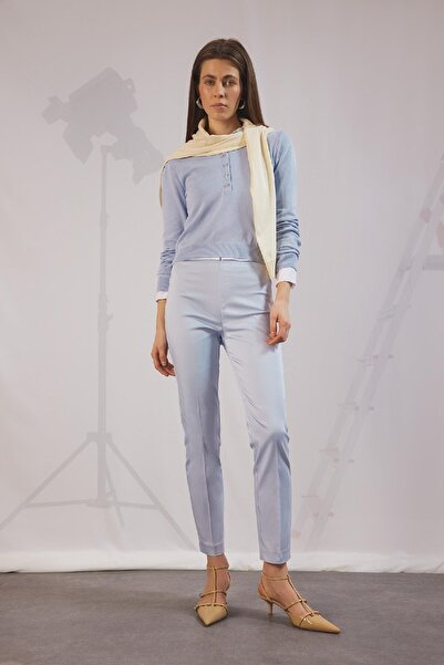 DeFacto Sigaret Saten Kumaş Pantolon Normal Bel Basic Düz Beli Lastikli Düz Paça J8743az25sm