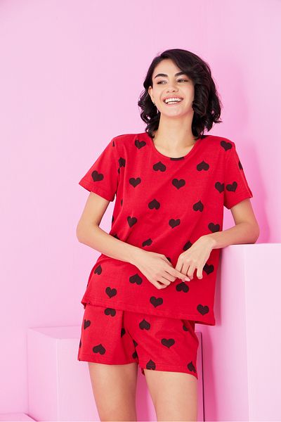 Siyah İnci Red Black Heart Printed Crew Neck Knitted Shorts Set