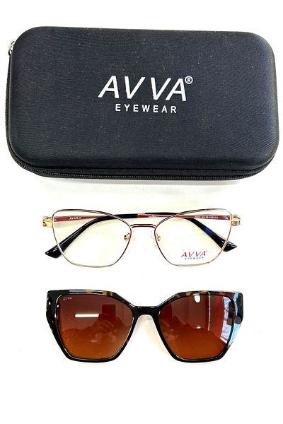 Avva 5604 C2 Women's Sunglasses with Polarized Clips