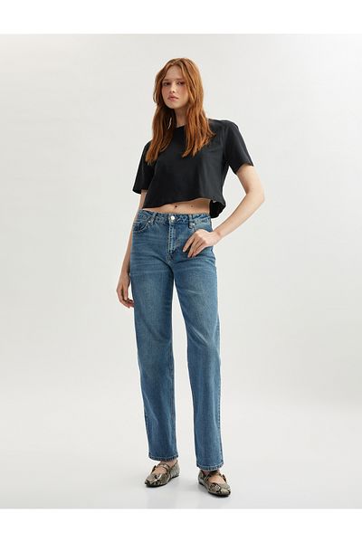 Koton Cotton Crew Neck Short Sleeve Crop T-Shirt