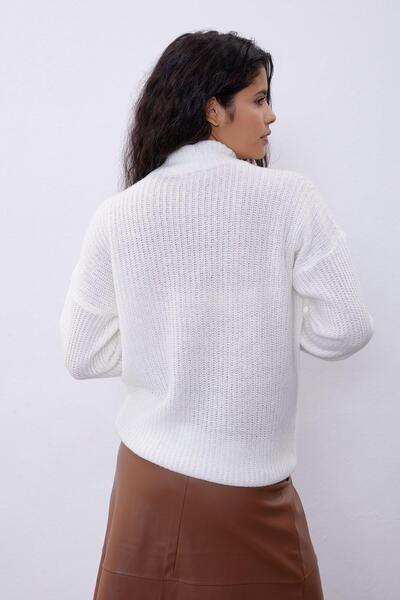 SHERIN Bone Long Tube Sweater