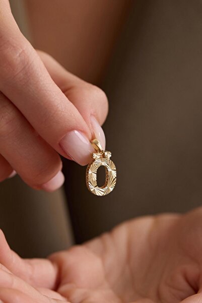 Bayar Gold 14 Ayar Altın Ö Harf Küçük Füzyon Kolye Ucu