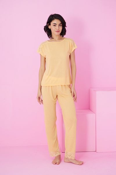 Siyah İnci Yellow Soft Touch Thin Seasonal Lace Detailed Knitted Pajama Suit7864