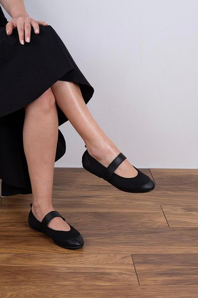 sovrana Black Stretch Back Leather Ballerinas