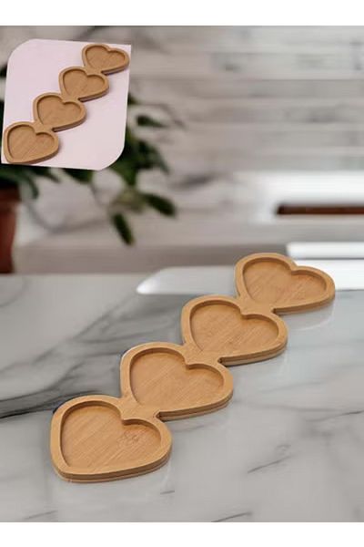 co arma Heart-shaped wooden serving tray
