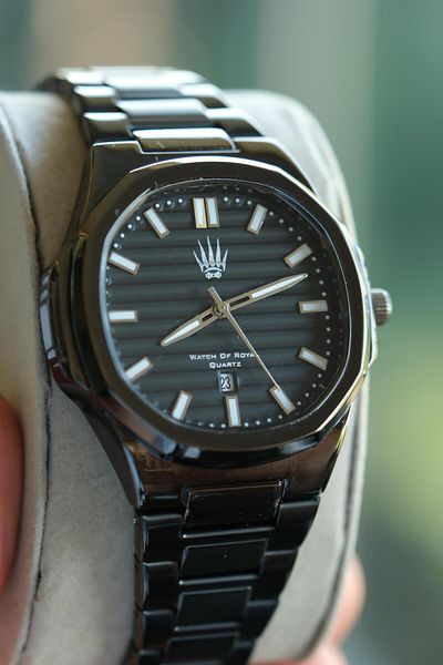 WATCHOFROYAL Novatick Black Wrist Watch