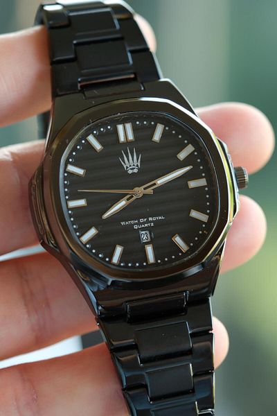 WATCHOFROYAL Novatick Black Wrist Watch