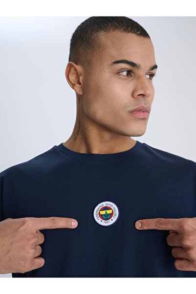 Fenerium Fenerbahçe Marineblaue Tribüne Hurra Fenerbahçe Männer Übergroßes T-Shirt