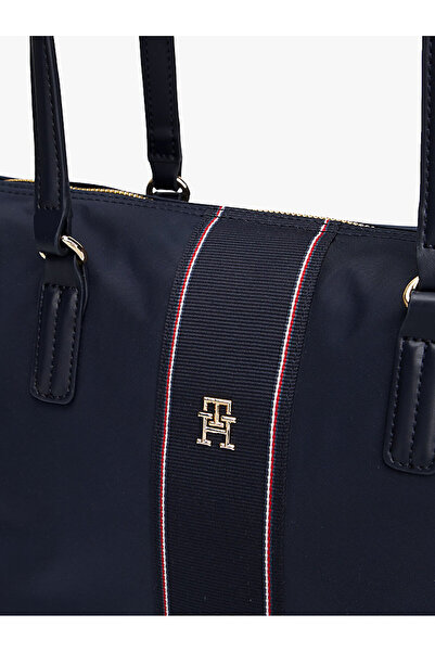 Tommy Hilfiger Dámská kabelka v námořnické modré (AW0AW17205-DW6)
