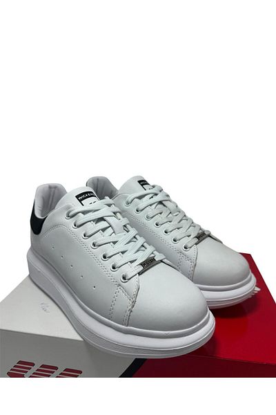 Wickers Adidași