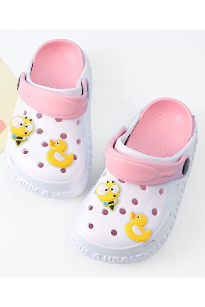 SAPS قباقيب SAPS Duck Applique بحزام خلفي للإغلاق - وردي وأبيض