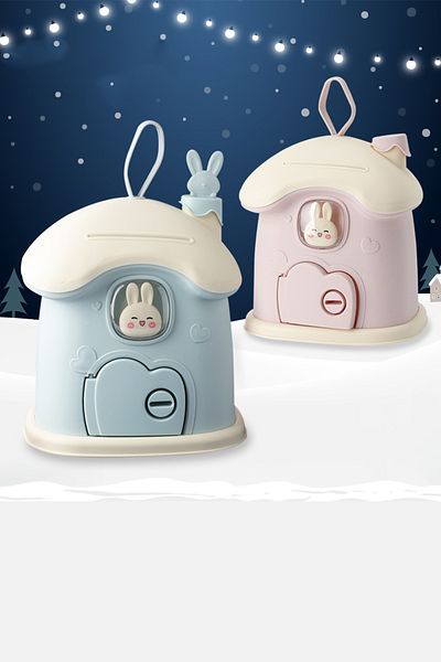 GİLLİ STORE Сладка подаръчна касичка за зайче с ключ във формата на къща