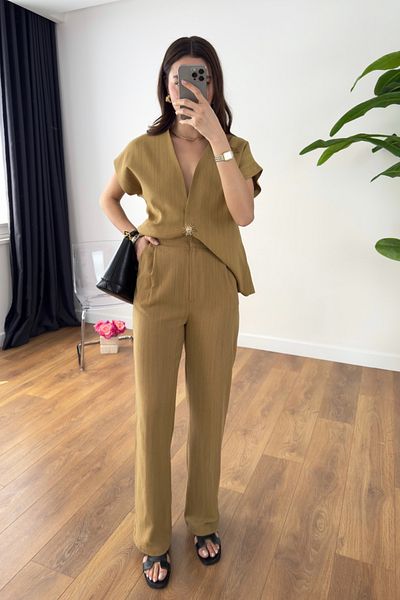 BİRCANÇİL Moona Mustard Gold Buttoned Vest Suit