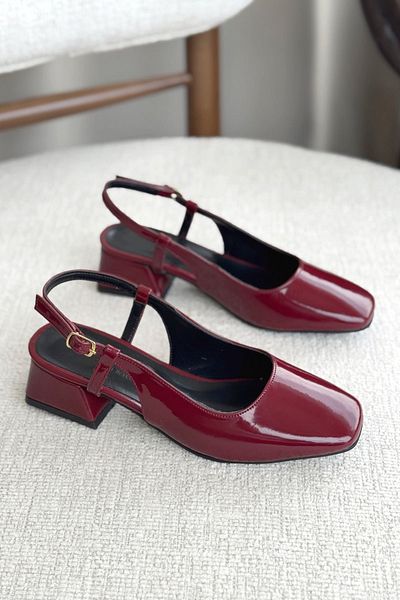 GOFFSHOES Women's Pogba Low Heeled Shoes - Burgundy-Patent Patent