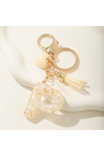 Choice سلسلة مفاتيح على شكل حرف P Ms. Alphabet Initial Letter Keychain هدايا عيد الحب اللطيفة مع سلسلة مفاتيح على شكل قلوب وشرابات.