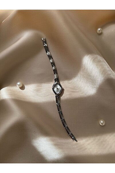 rubsey Retro Minimal Straw Cord Vintage Women's Wristwatch