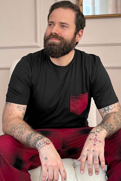 Pijamaevi Σετ ανδρικές πιτζάμες με κοντό μανίκι μαύρη καρό τσέπη