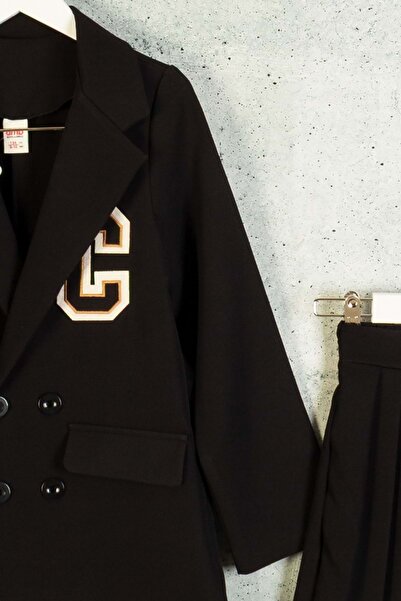 wakawakakidsstore Black Girl's Kit: Krap Fabric Pleats Effect Explanatory Button Closure Bazer Jacket