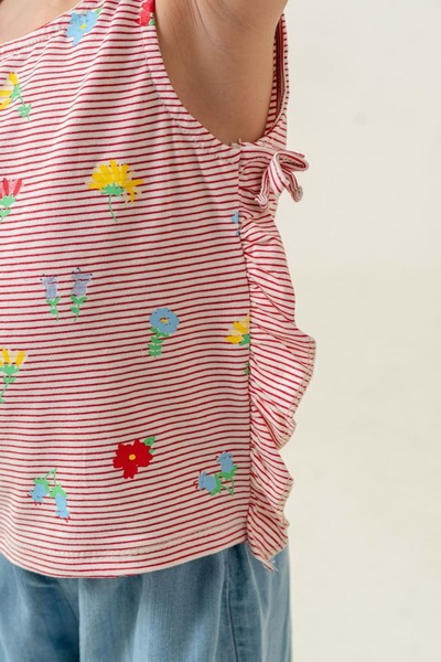 wakawakakidsstore Flower and Line Patterned Strappy Girl's Suit - Red