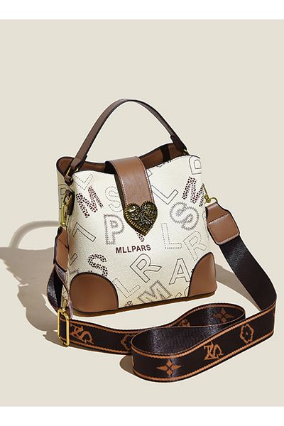ETG Women's High-End Sense of Letters One Shoulder Messenger Bucket Bag Handbag 21*23*11CM