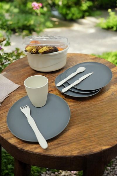 İronika Plastic Picnic Set for 6 People - 32 Pieces, Fork Cup and Spoon Knife Dinner Breakfast Set
