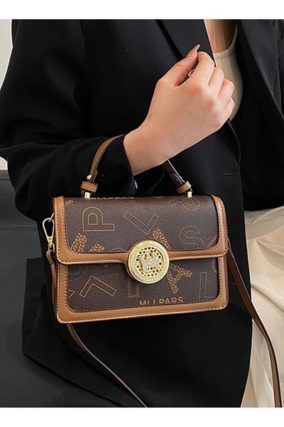 ETG Women's High-Grade Textured Letter Printing Chain Bag Shoulder Crossbody Bag 20*15*8CM