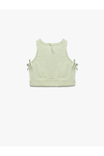 Koton Crew Neck Textured Sleeveless Crop Blouse