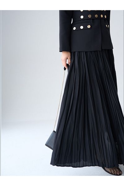 Qu Style تنورة سوداء كراشلي
