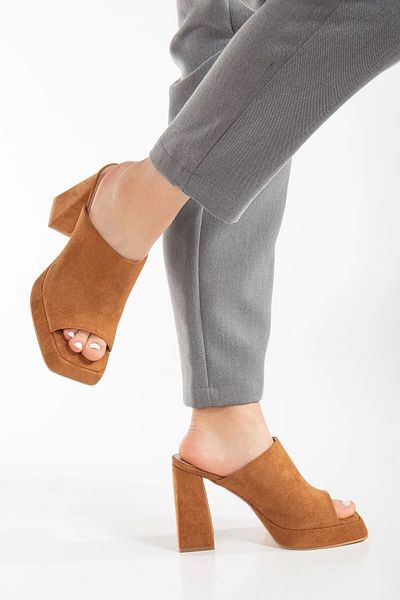 Satenora Lux Tan Heeled Slippers