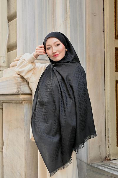 Pull Scarfs Εισαγόμενο μάλλινο μεταξωτό σάλι F μοτίβο - Μαύρο