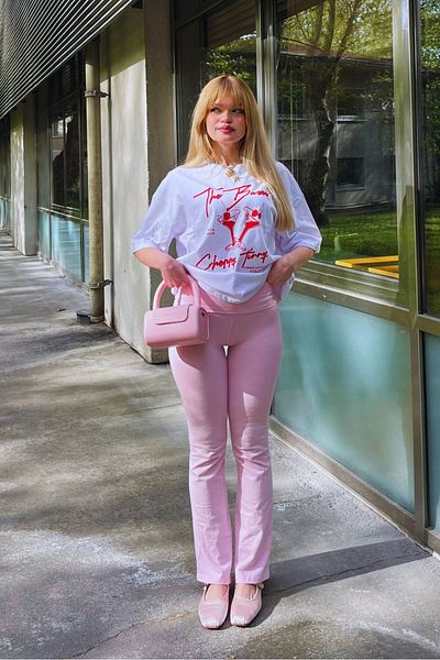 Bases Tricou alb oversize cu imprimeu cireșe