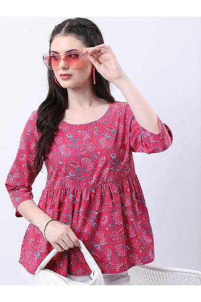 Vishudh By Styli بلوزة فيشود بطبعة زهور وردية وخضراء على شكل حرف A