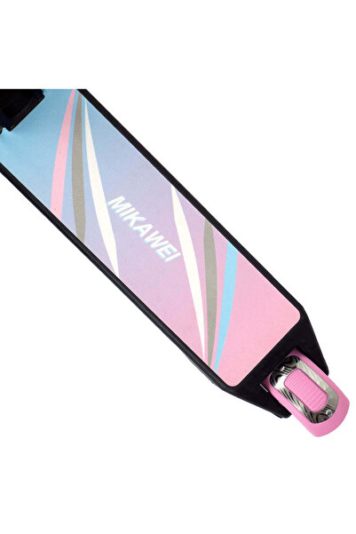 ACTION ONE Mars foldable scooter with light-up wheels and handbrake