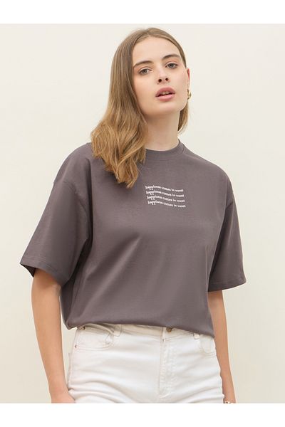 Styli Oversized Slogan Print T-Shirt