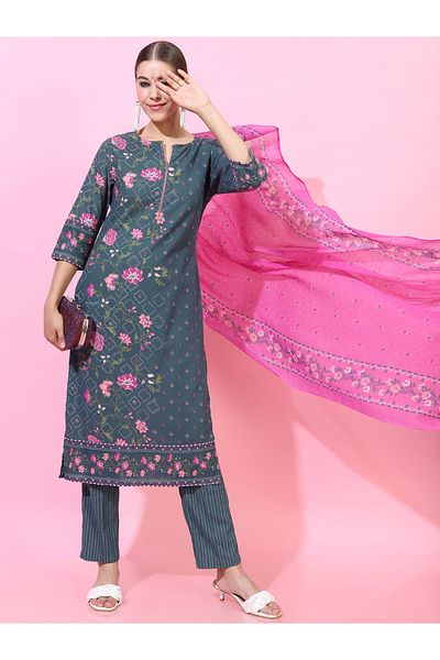 Vishudh By Styli Women Green Floral Printed Cotton Kurta Set with Dupatta
